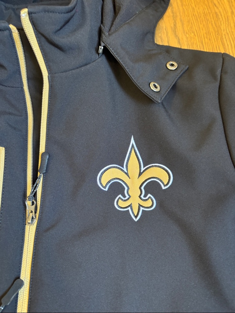 NFL Saints Hooded Women's jacket size large - Picture 2 of 5